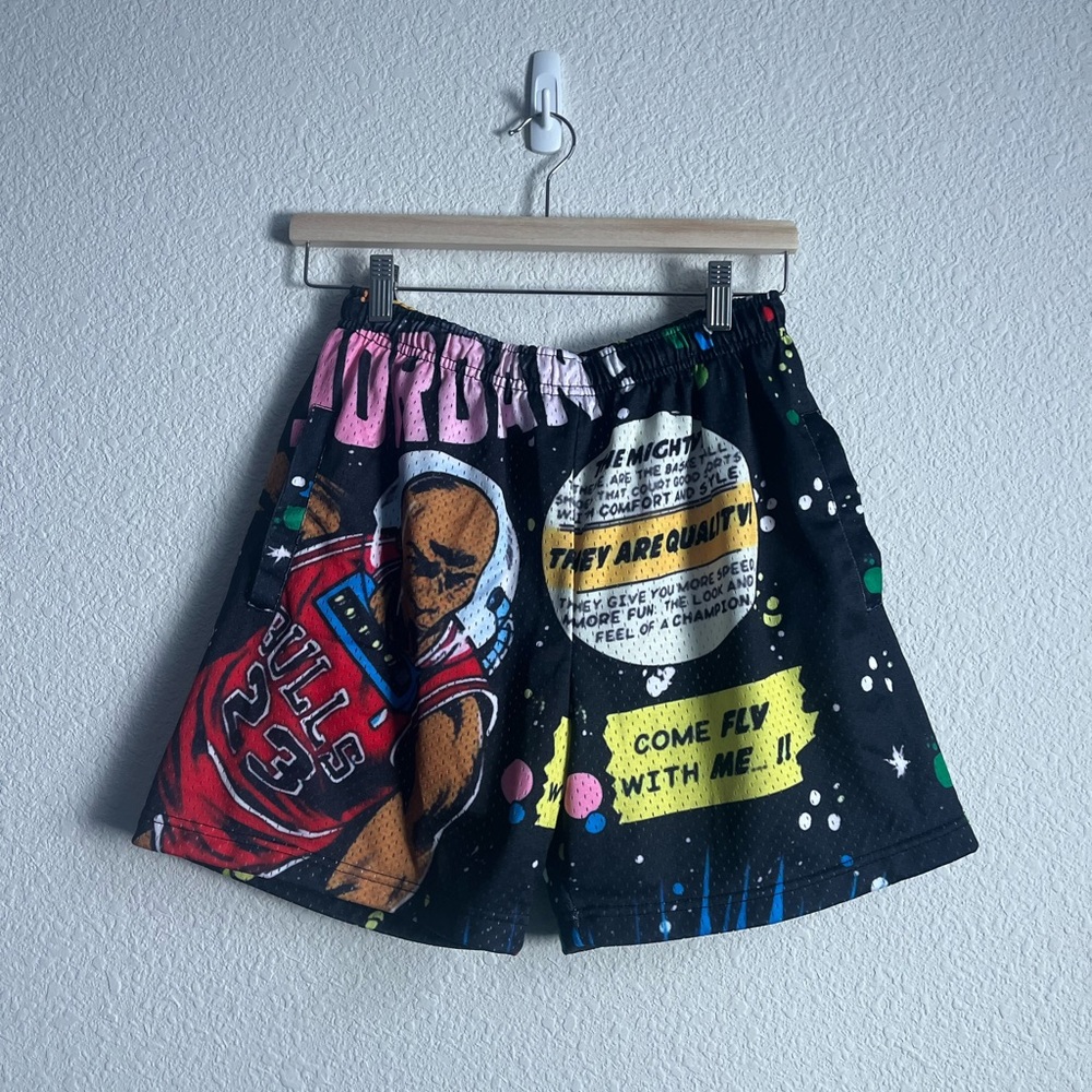 Brutier men’s size medium Colorful Graphic Basketball Shorts